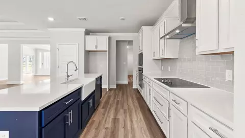 Kitchen - 9500 Mossy Rd, Biloxi, MS 39532 photo 1 of 3