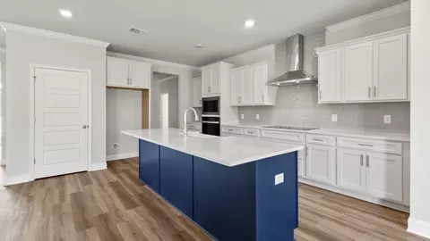 Kitchen - 9500 Mossy Rd, Biloxi, MS 39532 photo 2 of 3