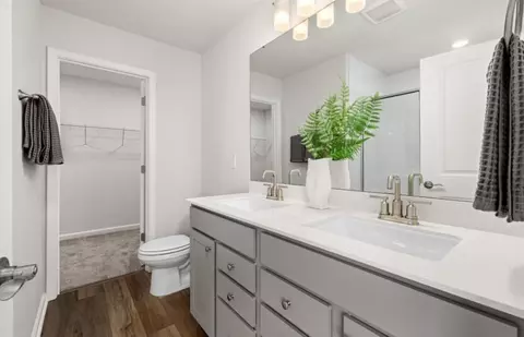 Bath - 3115 Carpenter Rd, Durham, NC 27704 photo 1 of 2