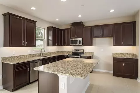 Kitchen - 2547 Great Heron Ave, Saint Cloud, FL 34773 photo 2 of 10