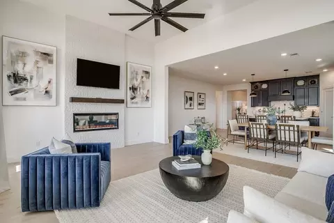 Living - 116 Ama Ln, Midlothian, TX 76065 photo 3 of 4