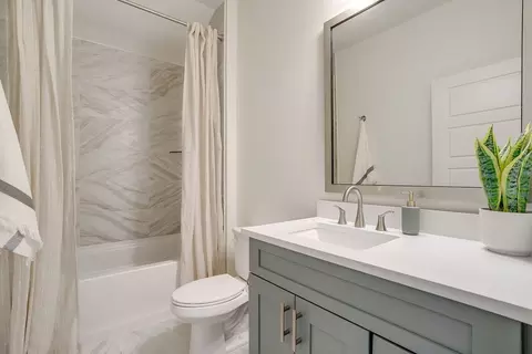 Bath - 116 Ama Ln, Midlothian, TX 76065 photo 8 of 8