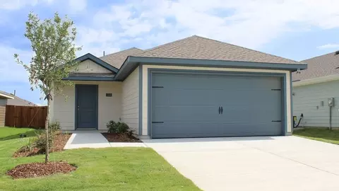 1140 Northfield Dr, Caddo Mills, TX 75135