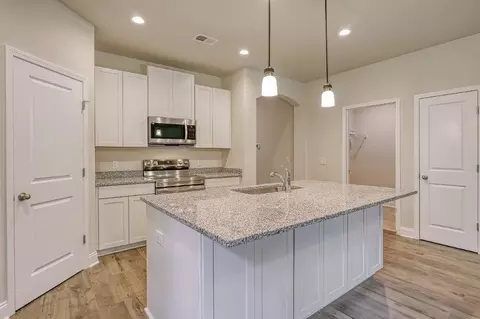 Kitchen - 732 8th Ave N, Myrtle Beach, SC 29588 photo 1 of 2