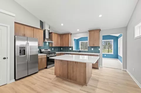 Kitchen - 14103 Ambrosia Ave, Dewitt, MI 48820 photo 1 of 8