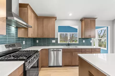 Kitchen - 14103 Ambrosia Ave, Dewitt, MI 48820 photo 3 of 8
