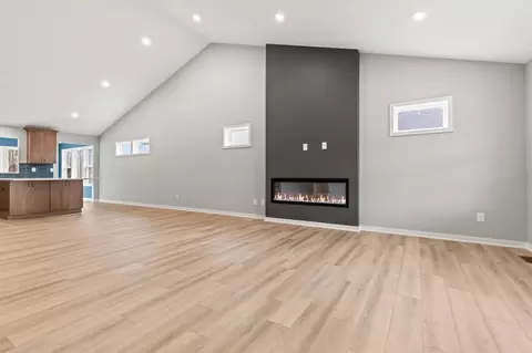 Living - 14103 Ambrosia Ave, Dewitt, MI 48820 photo 2 of 5