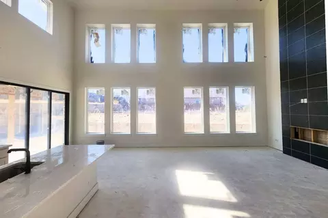 Living - 2016 Grey Birch Pl, Aledo, TX 76008 photo 1 of 4