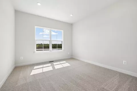 Bedroom - 11306 Lanier Farm Loop, Manassas, VA 20109 photo 4 of 6
