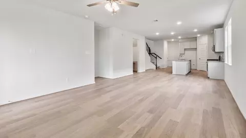 Living - 206 Painters Ridge Ct, Willis, TX 77318 photo 1 of 2