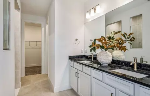 Bath - 11435 Emberstone Cir, Parrish, FL 34219 photo 1 of 2