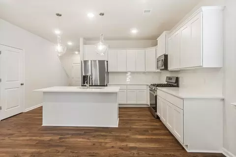Kitchen - 1188 Summer Duck Loop, Florence, SC 29501 photo 1 of 5