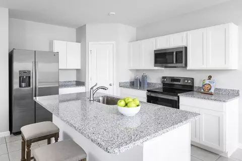 Kitchen - 545 171st St E, Bradenton, FL 34212 photo 3 of 5