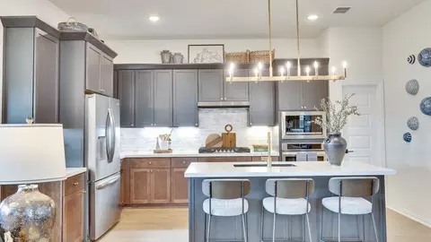 Kitchen - 201 Verdin Ave, Kyle, TX 78640 photo 5 of 6