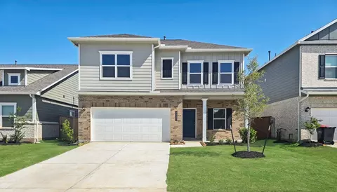 Exterior - 301 Shantz Way, Byron, GA 31008 photo 8 of 24