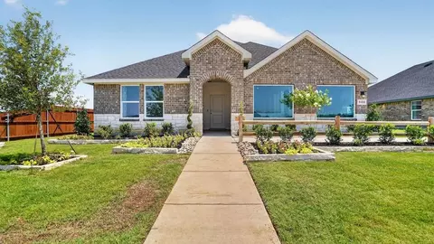 508 Sunday Silence Way, Granbury, TX 76049