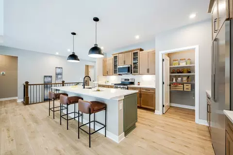 Kitchen - 3801 Circollo Dr, Covington, KY 41017 photo 3 of 10