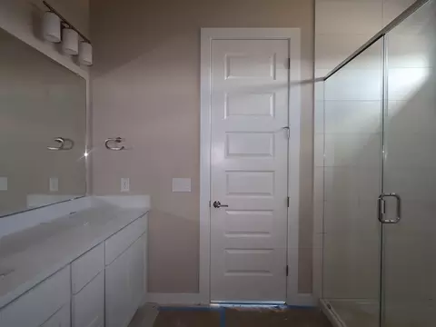 Bath - 326 Callahan Loop, Buda, TX 78610 photo 1 of 3