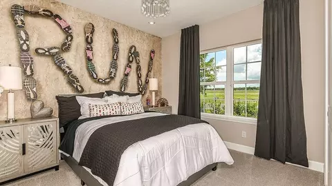 Bedroom - 813 Ladyfish Trl, Saint Cloud, FL 34771 photo 3 of 19