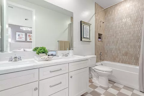 Bath - 1254 E Ridgerock Loop, Casa Grande, AZ 85122 photo 6 of 10