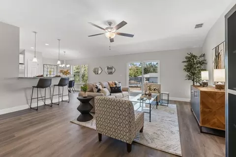 Other - 107 N Ridgewood Dr, Sebring, FL 33870 photo 2 of 5