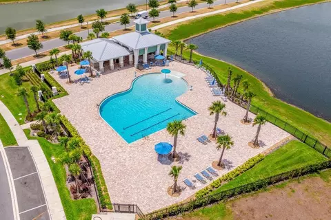 Exterior - 2856 Willowseed Ln, Saint Cloud, FL 34772 photo 4 of 9