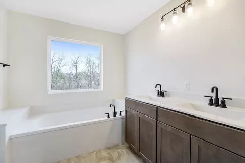 Bath - 206 Century Farm Dr, Union, MO 63084 photo 17 of 17