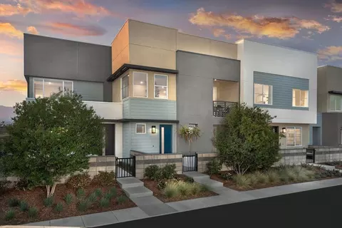 3681 S Eichler Paseo UNIT 8, Ontario, CA 91761
