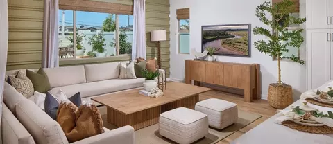 Living - 5548 Dora Way, Oceanside, CA 92057 photo 2 of 5