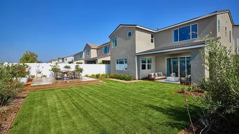 Exterior - 5548 Dora Way, Oceanside, CA 92057 photo 6 of 8