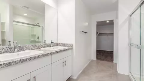 Bath - 6247 E Campolina Trl, Tucson, AZ 85756 photo 1 of 11