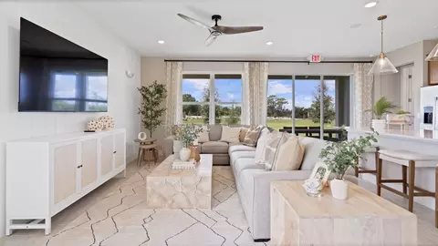Living - 30237 Rustic Mill St, Mount Dora, FL 32757 photo 3 of 5