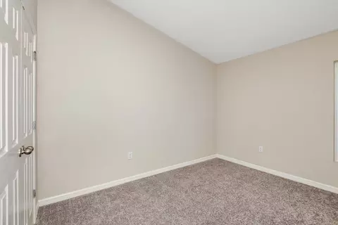 Bedroom - 5512 Taverna Loop, Winter Haven, FL 33884 photo 5 of 8