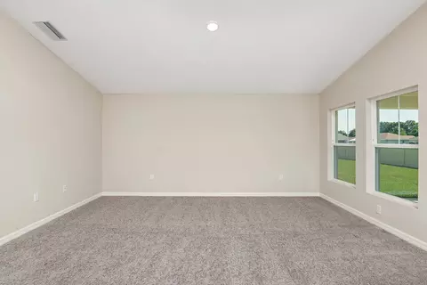 Living - 5512 Taverna Loop, Winter Haven, FL 33884 photo 3 of 5