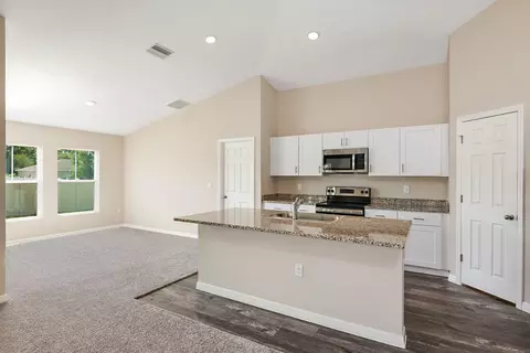 Kitchen - 5512 Taverna Loop, Winter Haven, FL 33884 photo 1 of 4