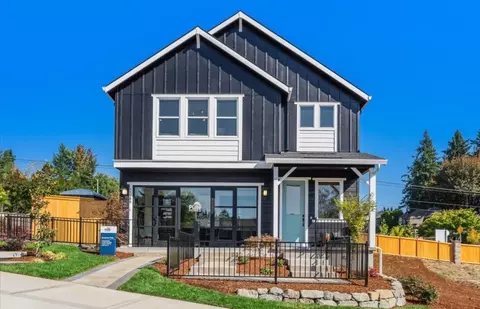 15906 SW Peace Ave, Tigard, OR 97224