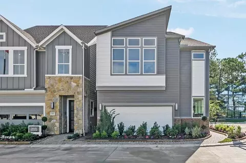 411 Kinley Oaks Dr, Houston, TX 77079