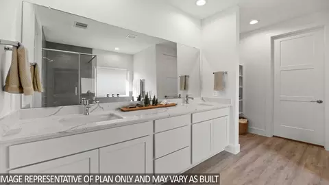 Bath - 4212 Marigold Meadows Ct, Conroe, TX 77303 photo 3 of 7