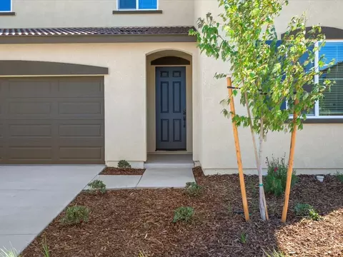 Exterior - 2355 Emma Dr, Manteca, CA 95337 photo 3 of 7