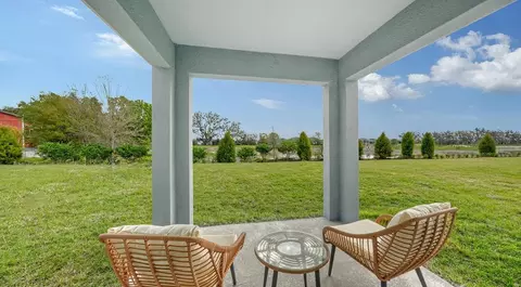 Exterior - 4638 Hawthorn Ave, Parrish, FL 34219 photo 6 of 7