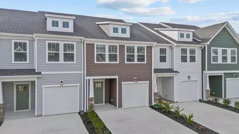 517 W Norvell Ct, Spartanburg, SC 29307