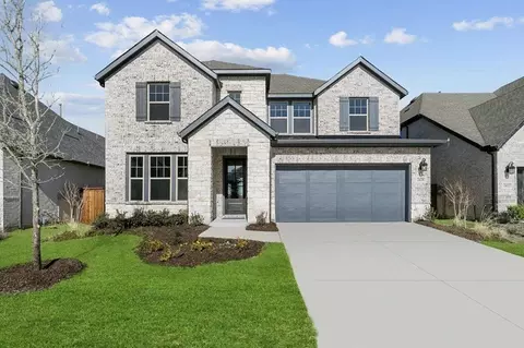 2005 Calumet Dr, Aubrey, TX 76227