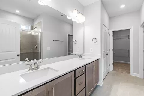 Bath - 700 Long Point Rd, Vass, NC 28394 photo 4 of 8