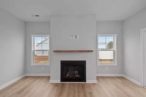Living - 700 Long Point Rd, Vass, NC 28394 photo 11 of 15