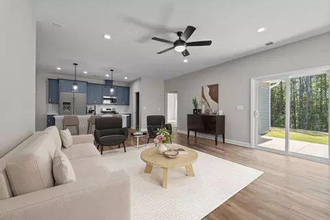 Living - 700 Long Point Rd, Vass, NC 28394 photo 7 of 15
