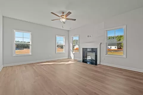 Living - 700 Long Point Rd, Vass, NC 28394 photo 14 of 15