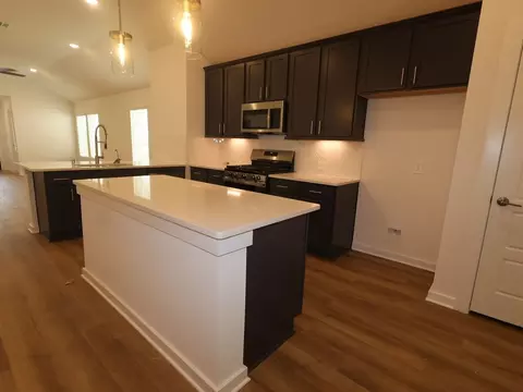20602 Draper Rd, Tomball, TX 77377