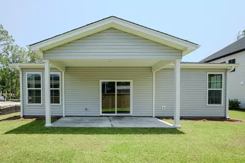 Exterior - 219 Creek Pointe Dr, Moncks Corner, SC 29461 photo 6 of 8