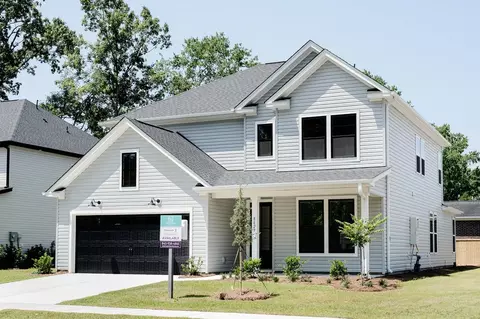 Exterior - 219 Creek Pointe Dr, Moncks Corner, SC 29461 photo 5 of 8