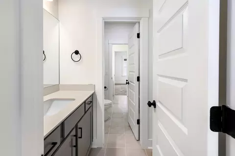 Entry Way - 219 Creek Pointe Dr, Moncks Corner, SC 29461 photo 6 of 8